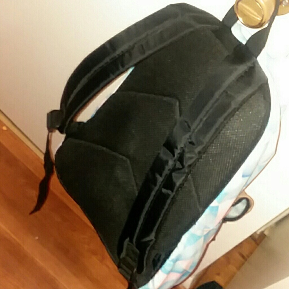 Backpack - Picture 3 of 3